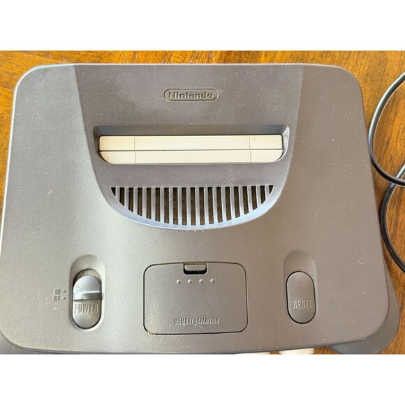 Vintage Nintendo N 64 Console Bundle Lot See Pics for what is Included Tested - Picture 9 of 13